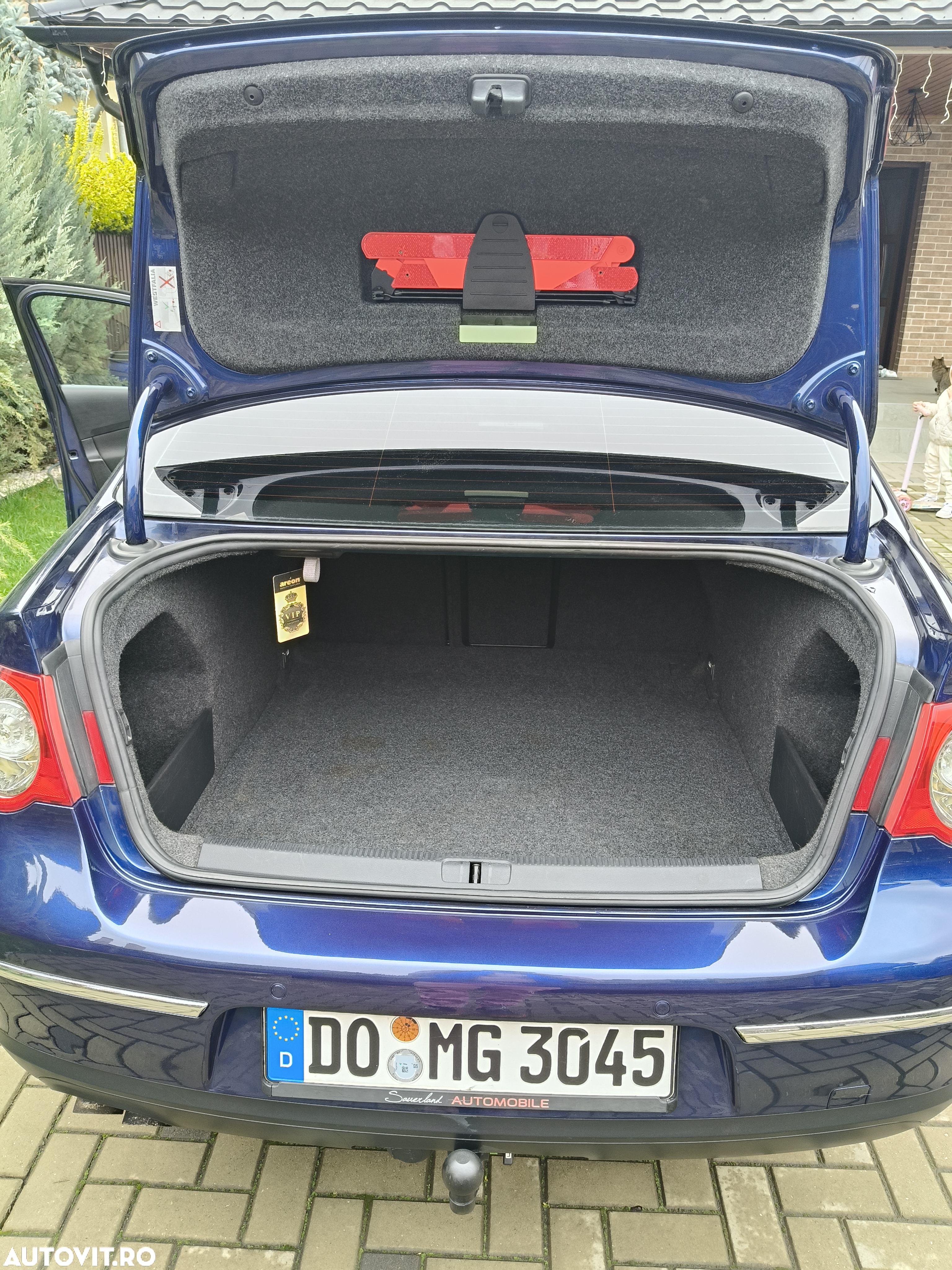 Volkswagen Passat 2.0 TDI Comfortline - 9