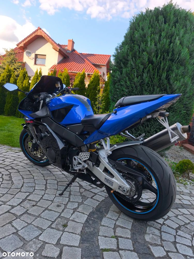 Honda CBR - 3