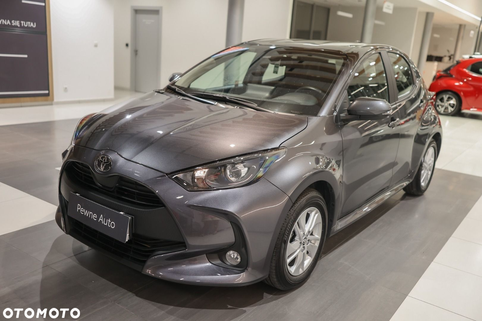 Toyota Yaris - 11
