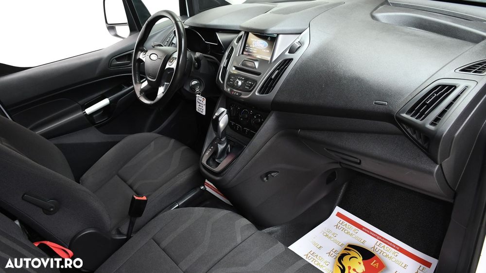 Ford Transit Connect - 8