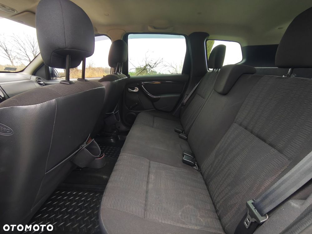 Dacia Duster 1.6 Laureate - 25