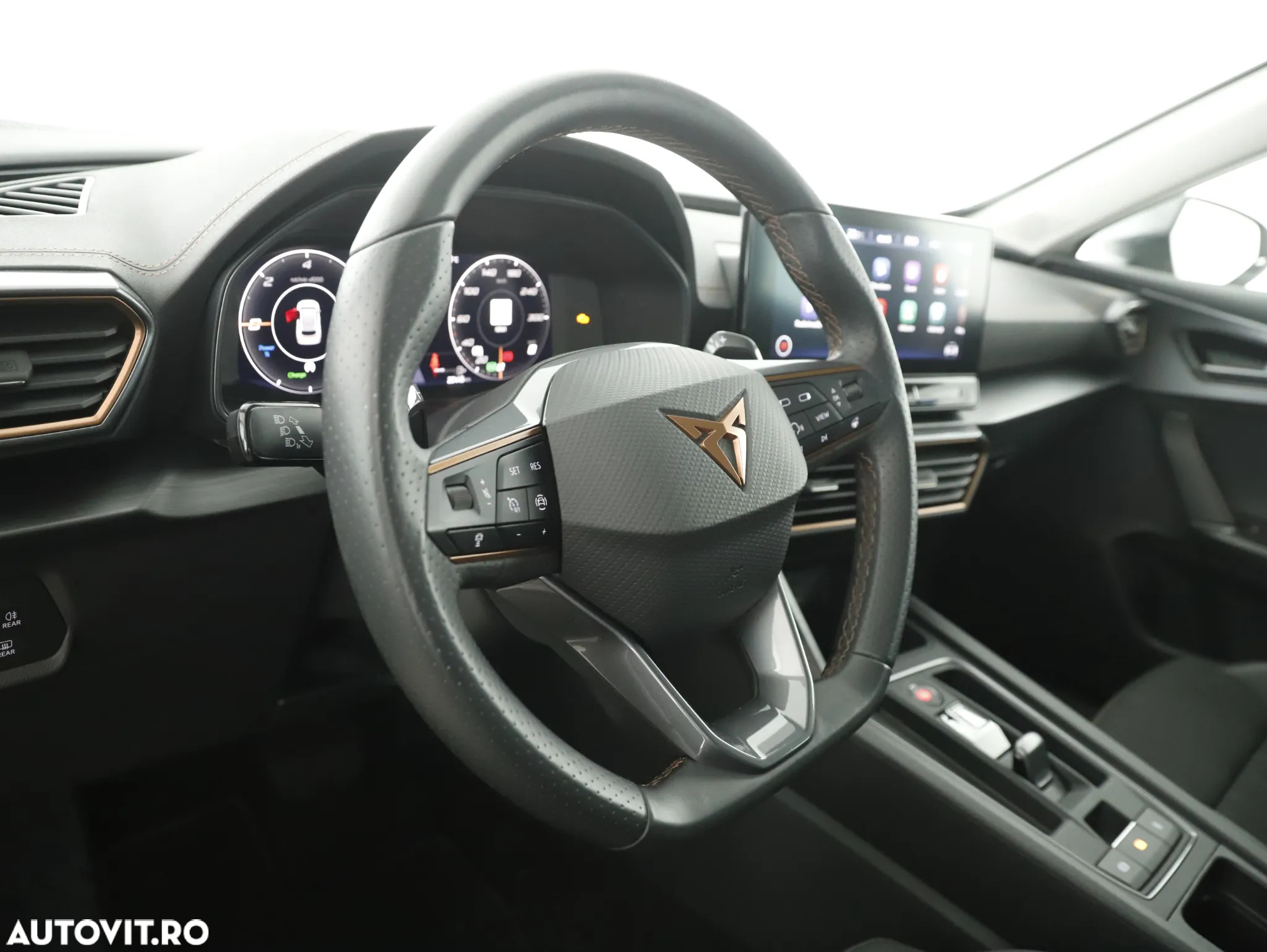 Cupra Formentor 1.4 e-Hybrid DSG - 14
