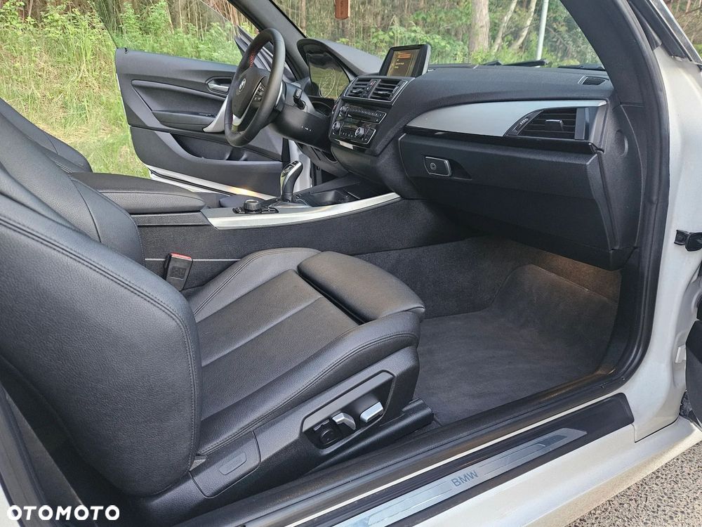 BMW Seria 2 230i - 9