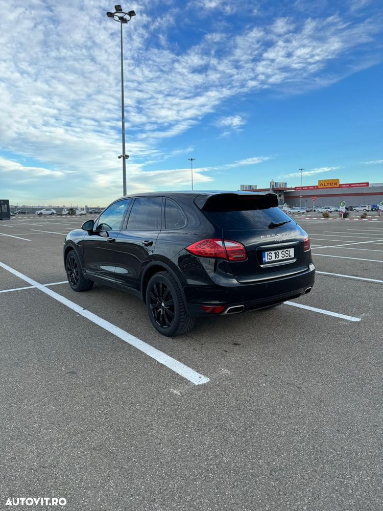 Porsche Cayenne Platinum Edition - 19