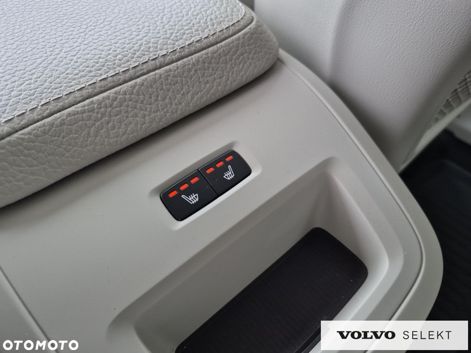 Volvo XC 60 - 31