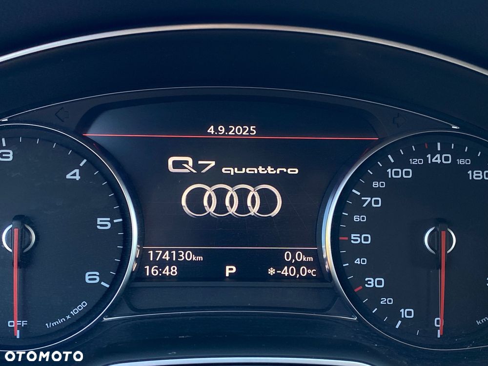 Audi Q7 - 19
