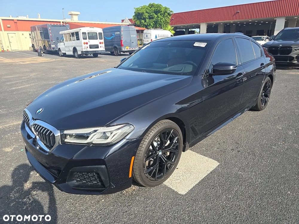 BMW Seria 5 530i M Sport Edition - 1