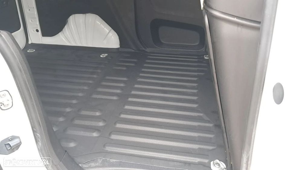 Peugeot Partner 1.5 BlueHDi Premium Standard - 26