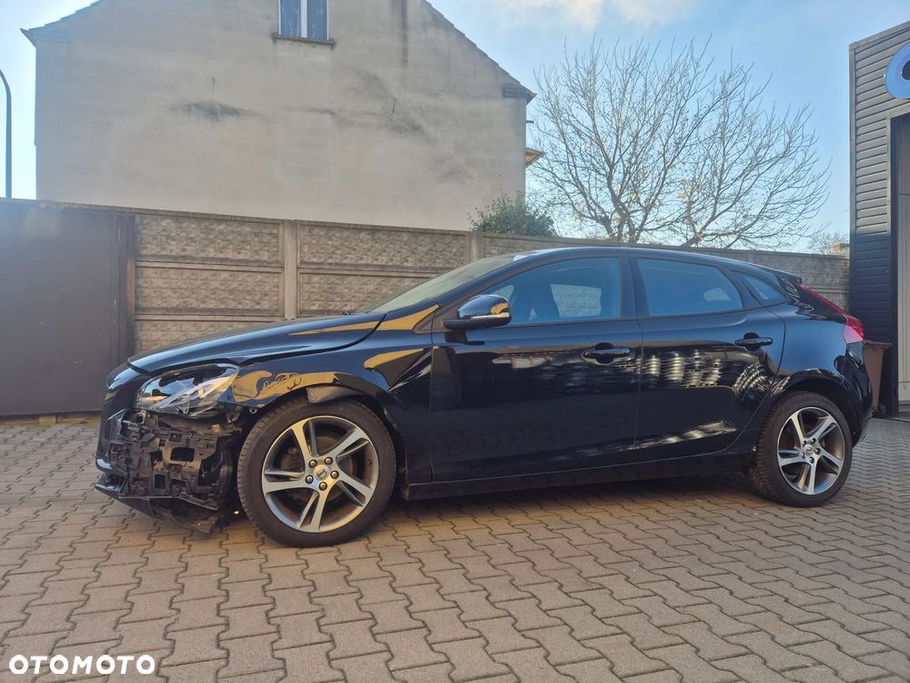 Volvo V40 D2 Drive-E Dynamic Edition - 2