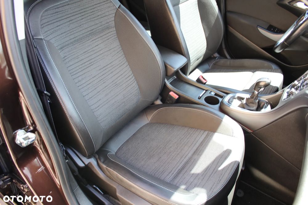 Opel Astra - 22