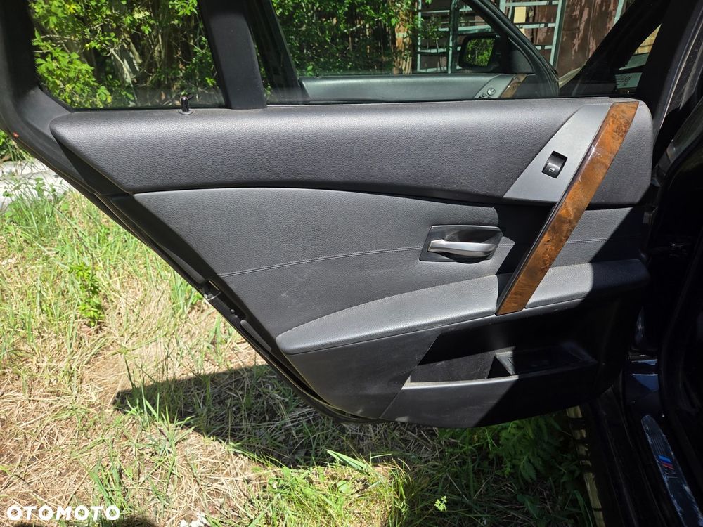 FOTELE KANAPA BMW E61 KOMFORTY KOMPLET - 11