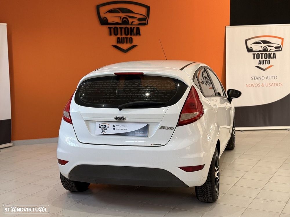 Ford Fiesta - 4