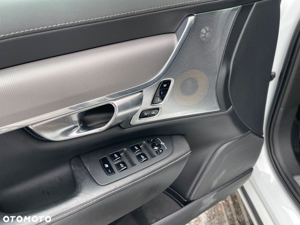 Volvo S90 D4 AWD Geartronic Inscription - 16