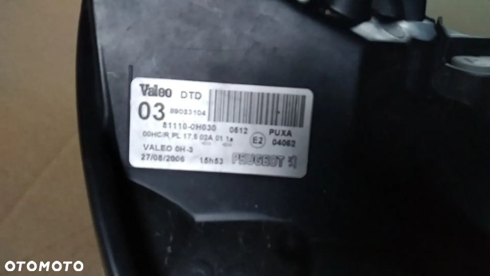 PEUGEOT 107 REFLEKTOR LEWY PRAWY LAMPA - 3