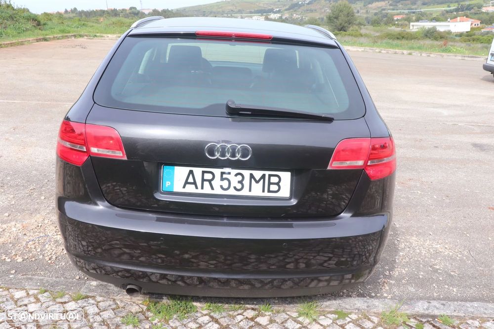 Audi A3 Sportback 1.6 TDI DPF Ambition - 9
