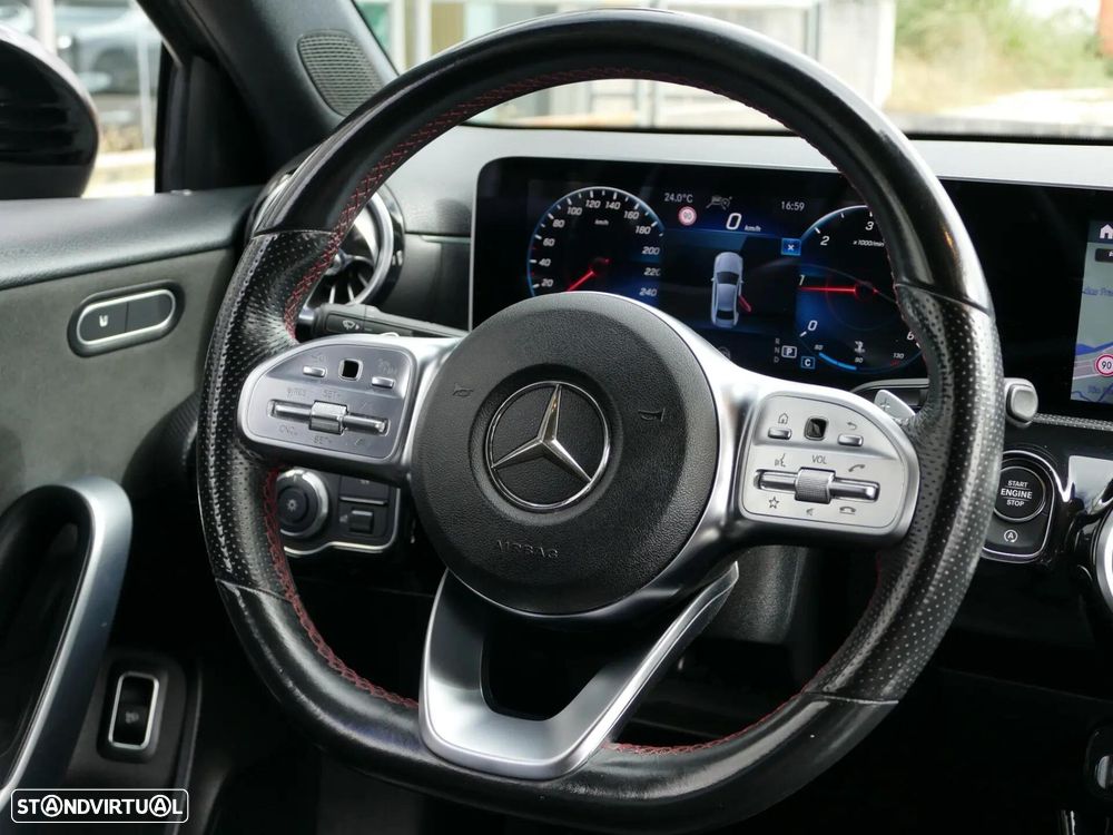 Mercedes-Benz A 180 Limousine d AMG Line Aut. - 36