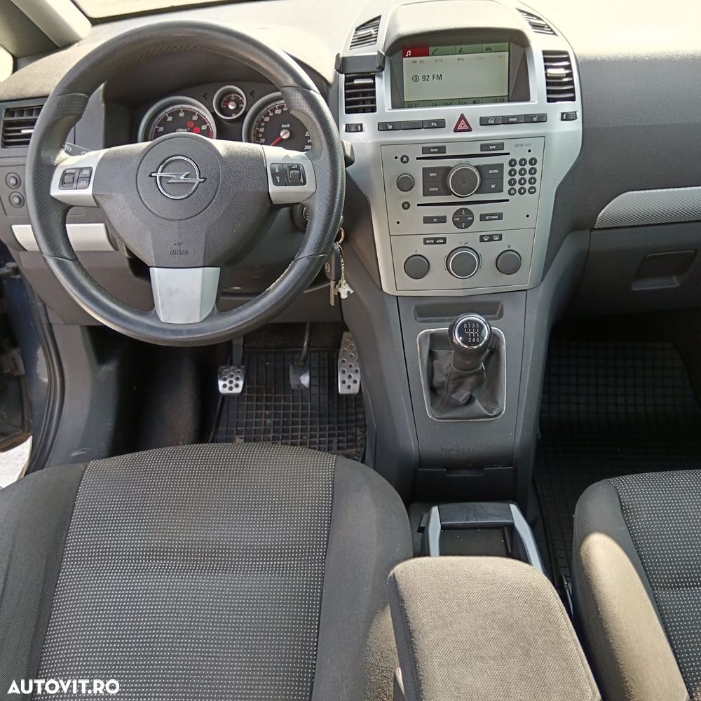 Dezmembrez  Opel Zafira 2010 Monovolum Gri - 6