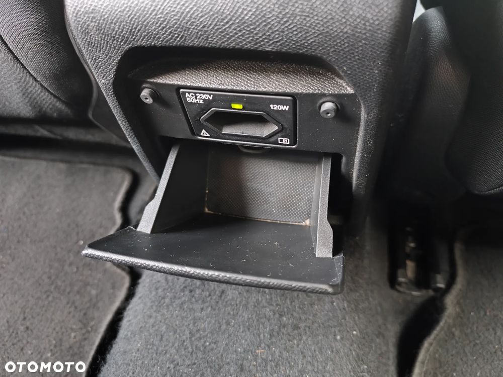Peugeot 308 BlueHDi 120 EAT6 Stop & Start Active Business-Paket - 22