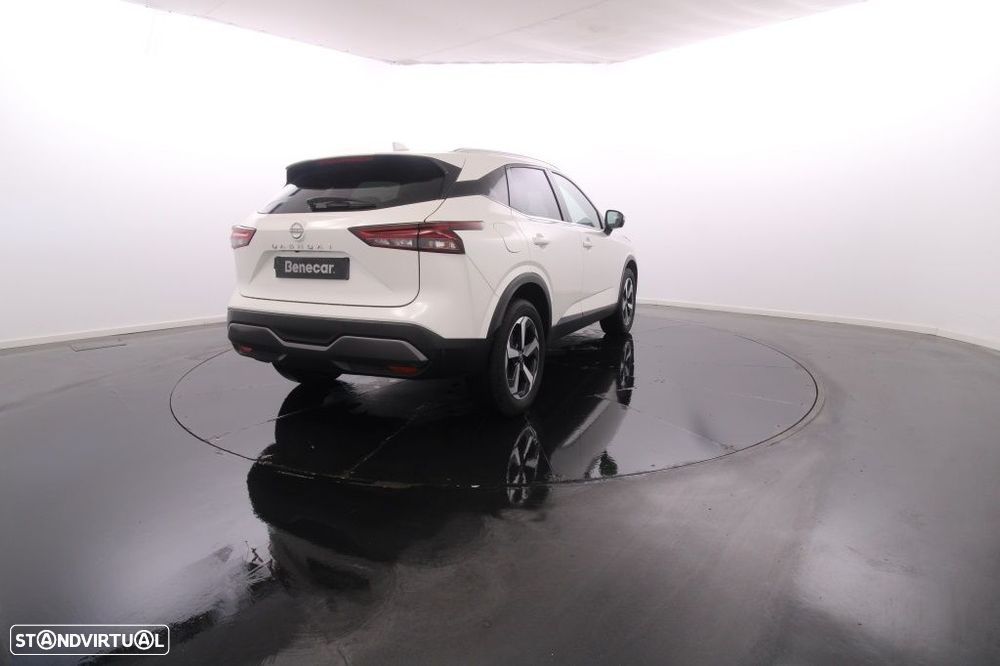 Nissan Qashqai 1.3 DIG-T N-Connecta LED+SKY - 7