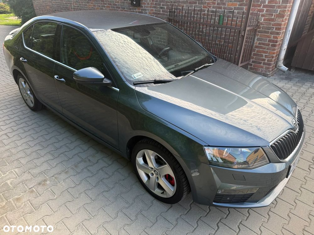 Skoda Octavia 2.0 TDI RS - 8