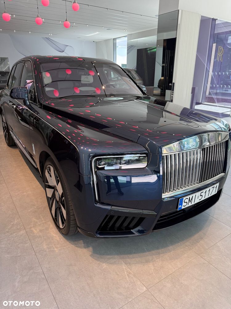 Rolls-Royce Cullinan - 5