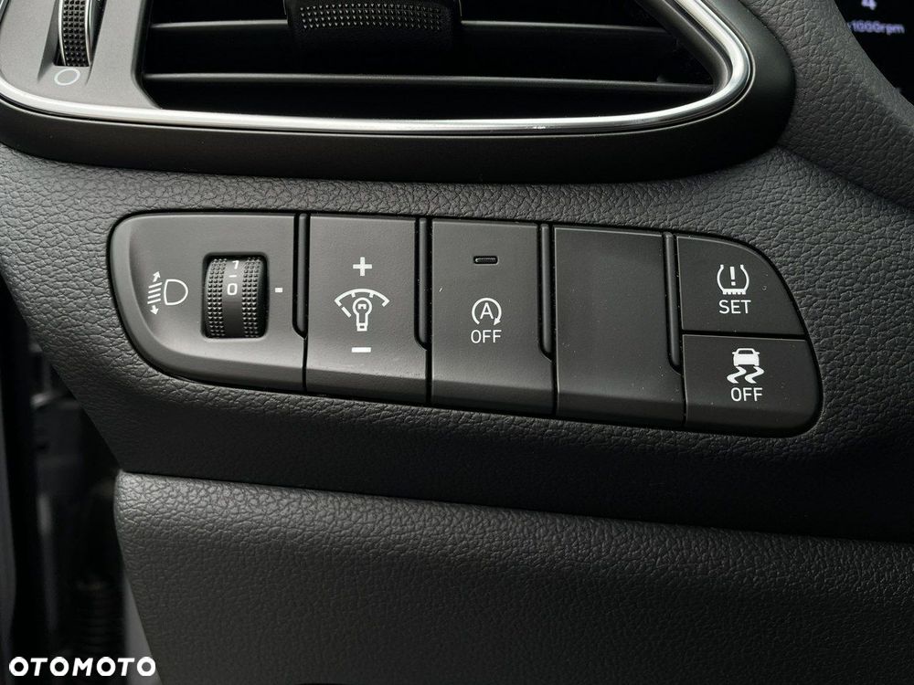 Hyundai i30 - 14
