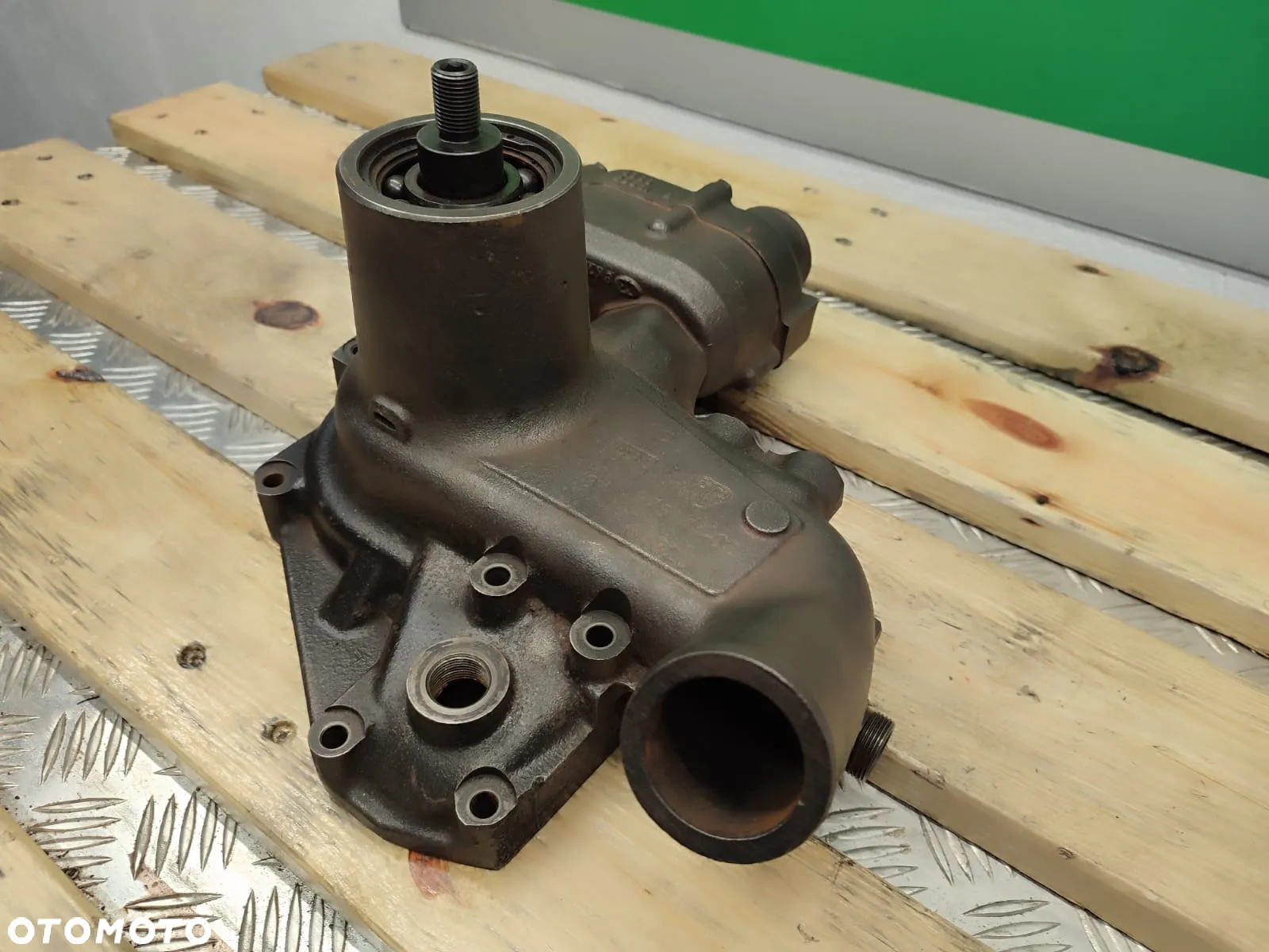Pompa wody V836867628 ACP055583C Massey Ferguson - 5