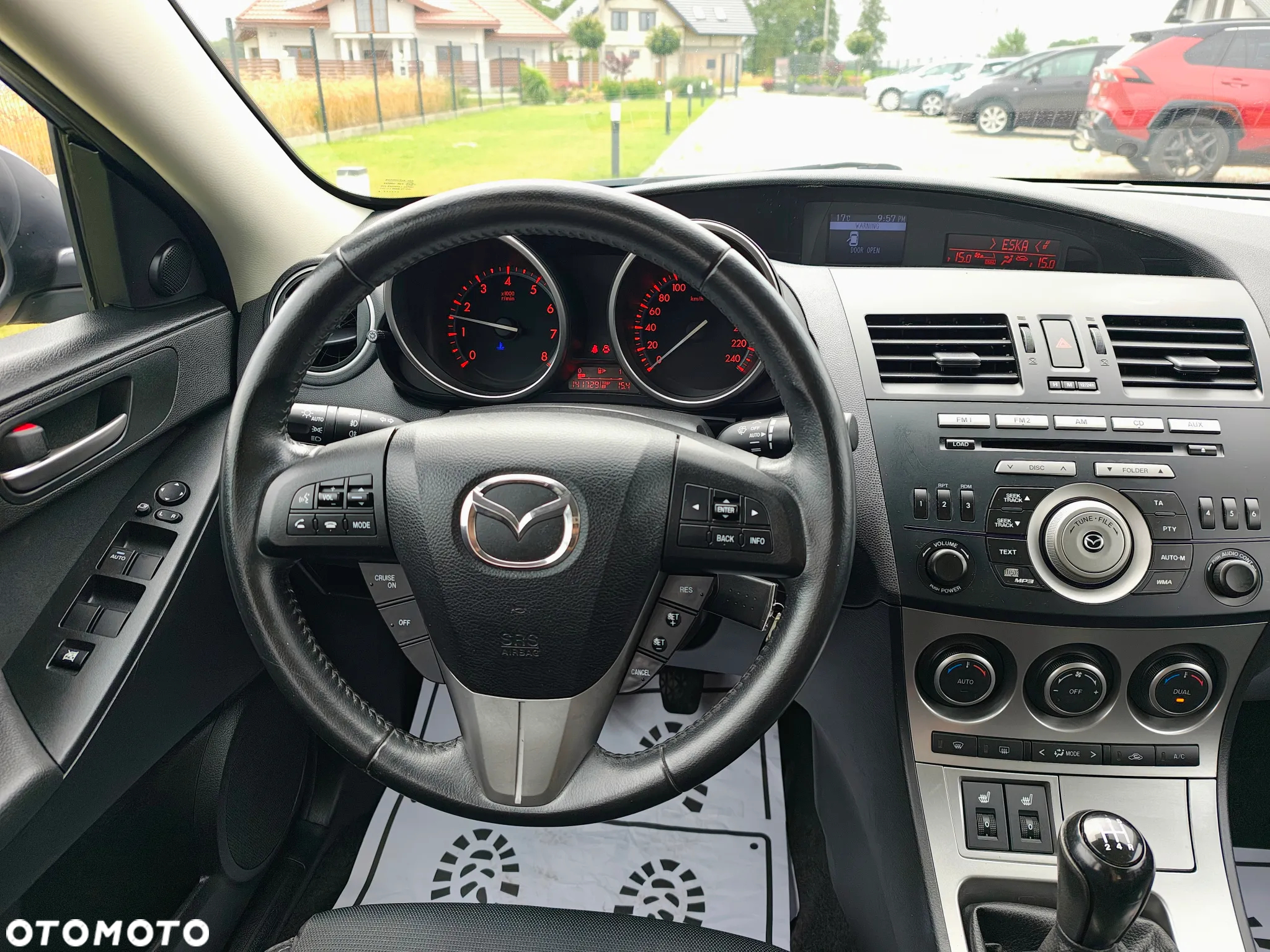 Mazda 3 - 8