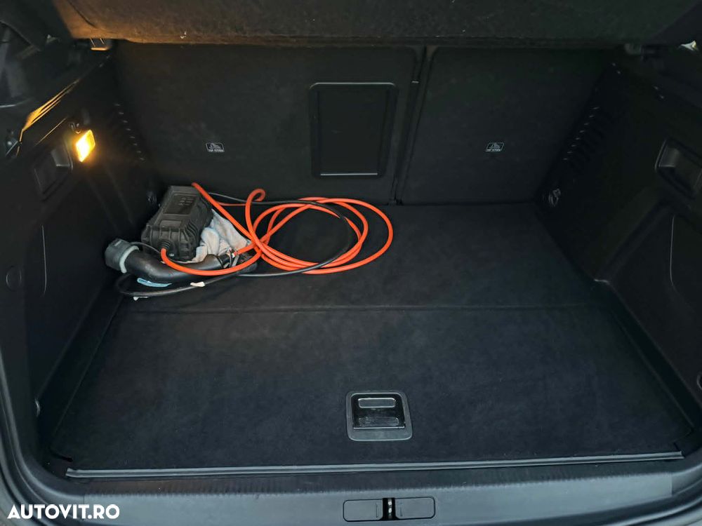 Peugeot 3008 225 e-EAT8 GT - 13