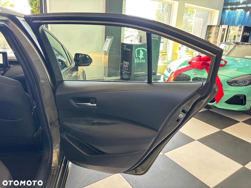 Toyota Corolla - 29