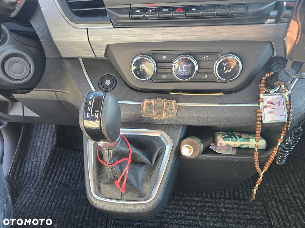 Renault Trafic SpaceClass 2.0 dCi Escapade EDC - 18