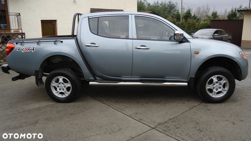 Mitsubishi L200 2.5 DID Invite AC - 4