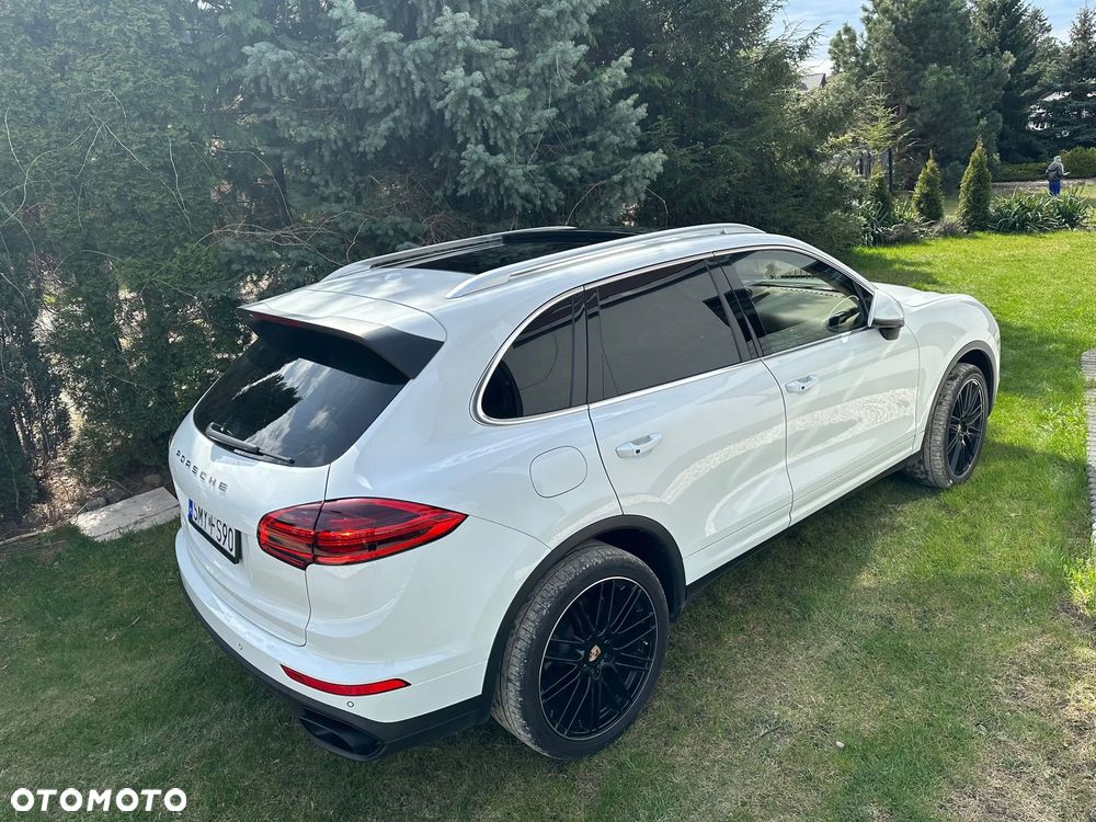 Porsche Cayenne S - 7