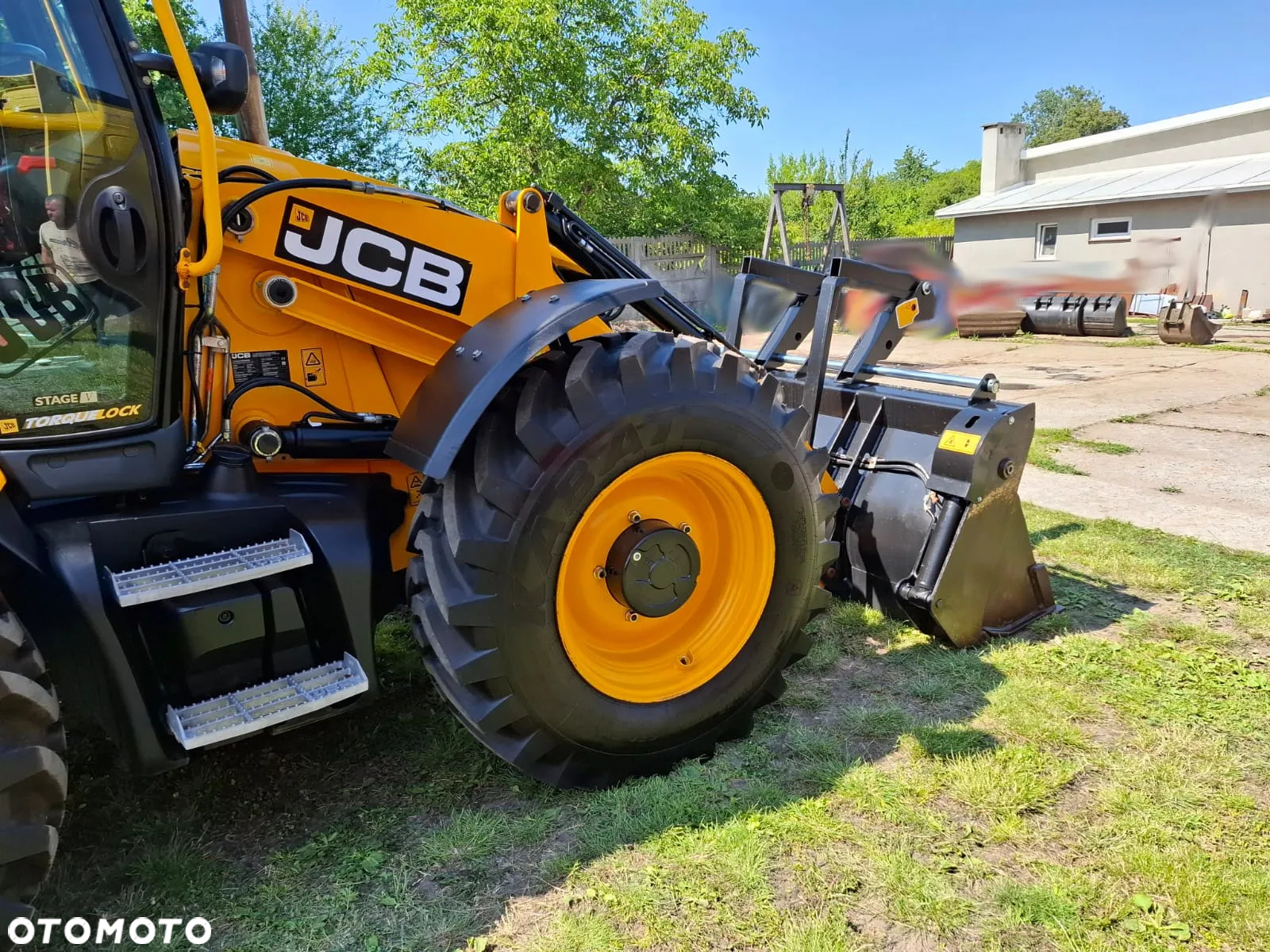 JCB 4CX - 16