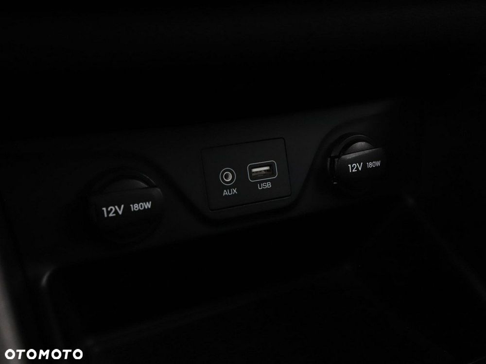 Hyundai Tucson 1.7 CRDI BlueDrive Style 2WD - 28