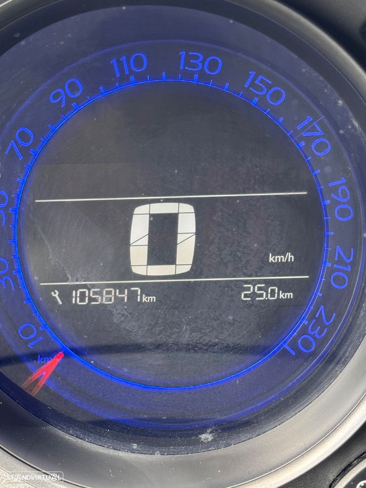 Citroën C4 e-HDi 110 Exclusive - 20