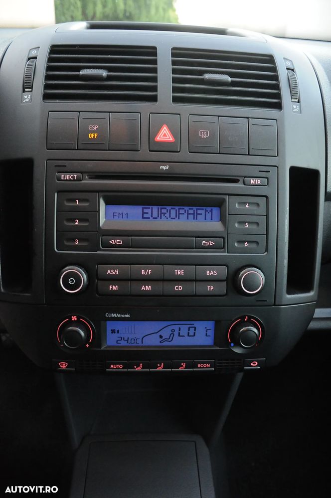Volkswagen Polo - 7