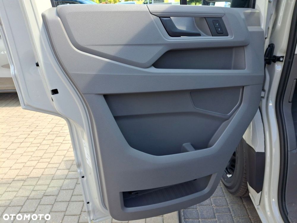 Volkswagen Crafter - 14