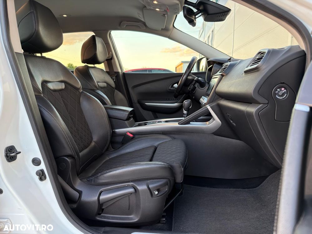 Renault Kadjar BLUE dCi EDC Intens - 12