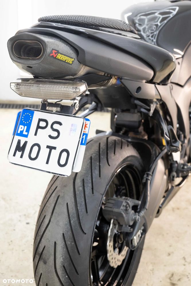 Kawasaki ZX - 16