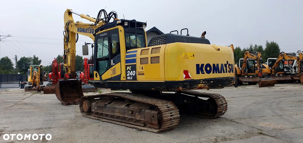 Komatsu PC240 NLC-10 - 2