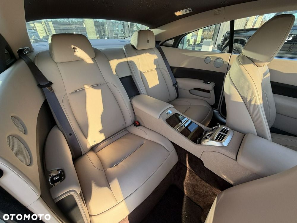 Rolls-Royce Wraith - 22