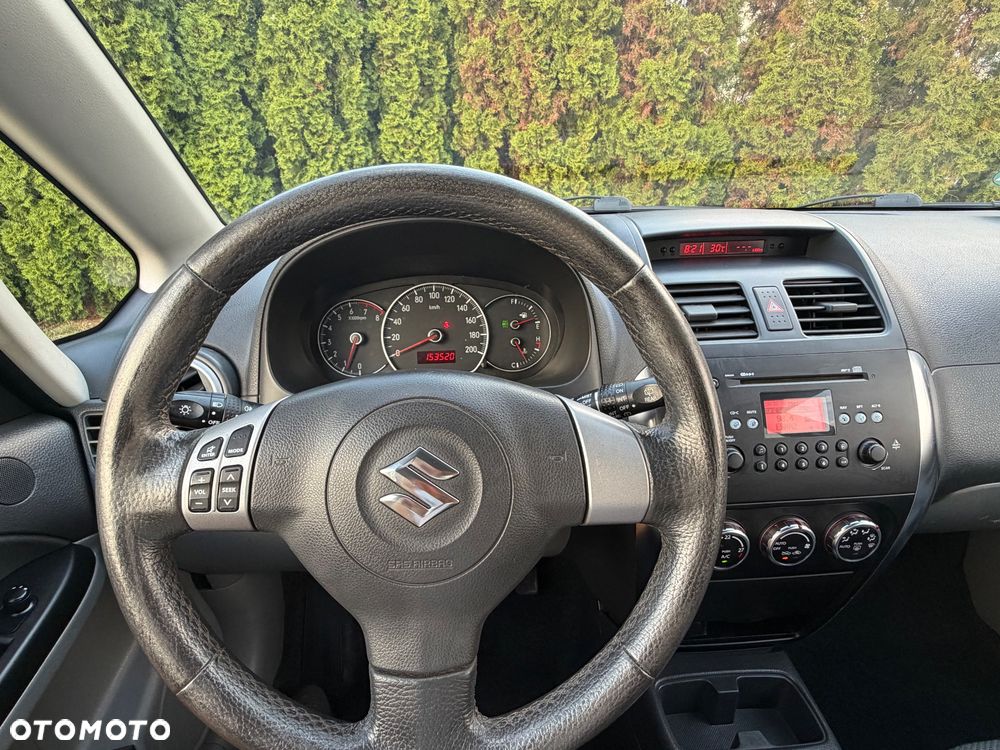 Suzuki SX4 1.6 VVT 4x4 Club - 34