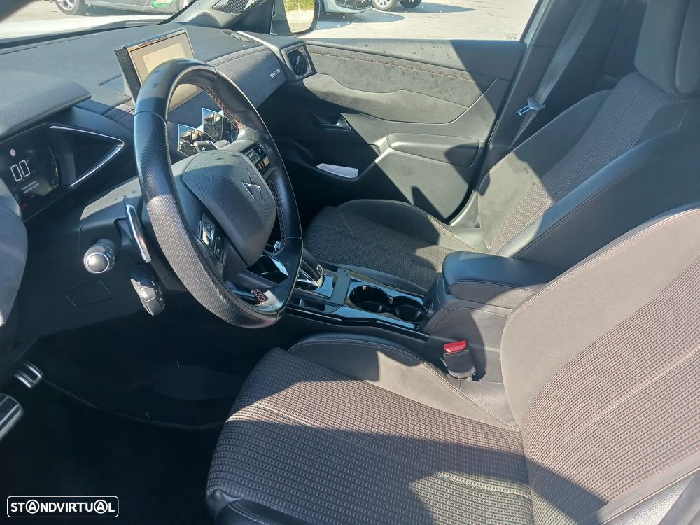DS DS3 Crossback PureTech 130 Aut. PERFORMANCE LINE + - 13