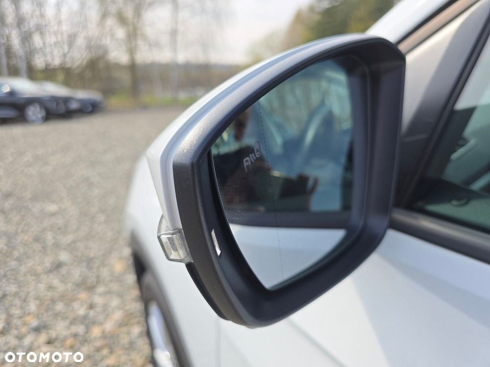 Volkswagen T-Cross - 26