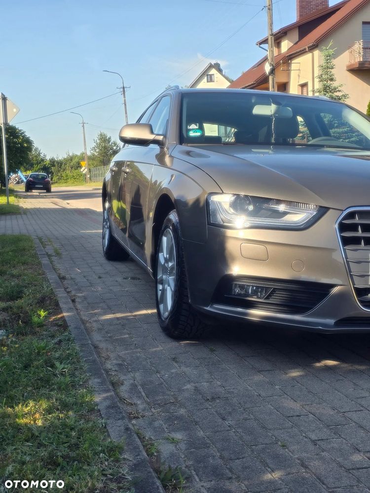 Audi A4 Avant - 4