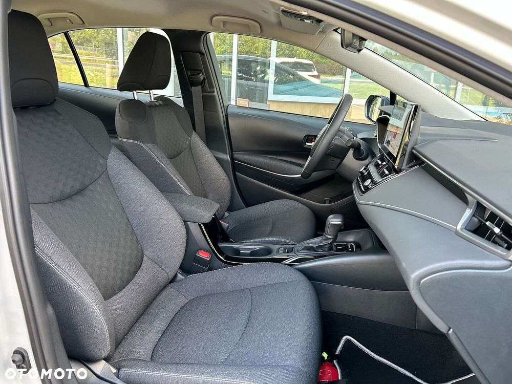 Toyota Corolla 1.8 Hybrid Comfort - 10