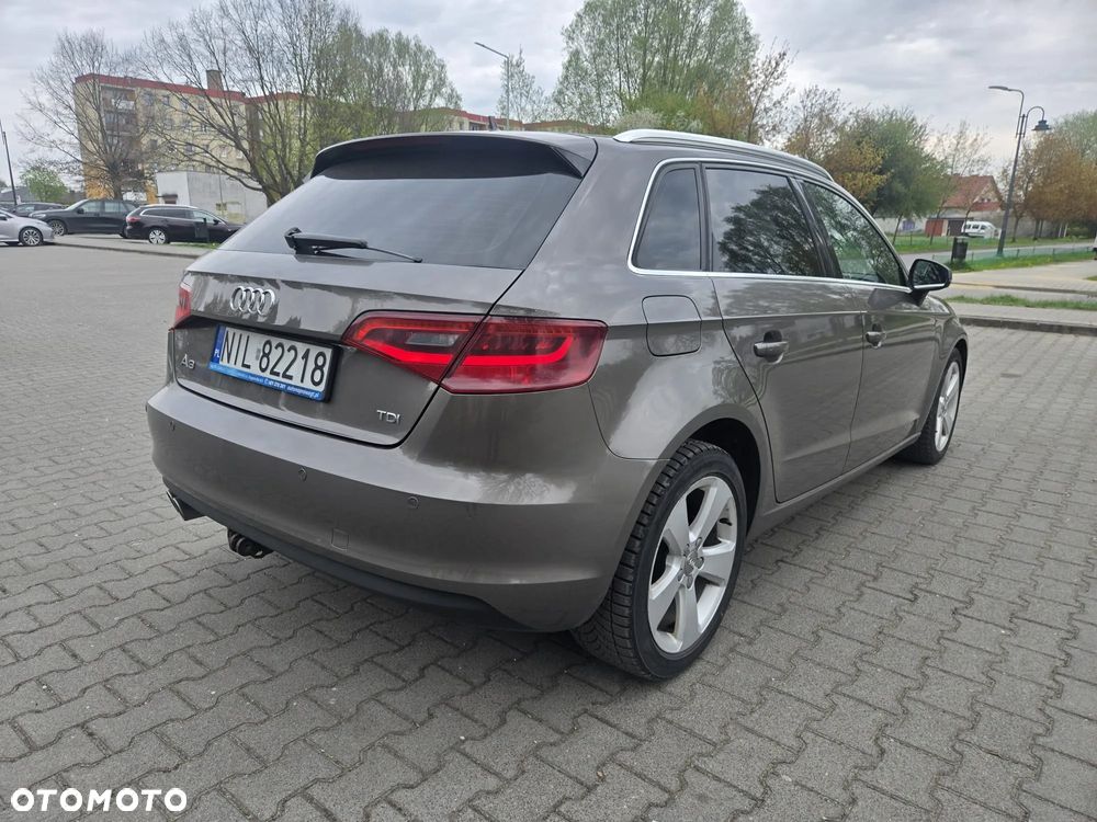 Audi A3 Sportback 2.0 TDI Ambition - 4