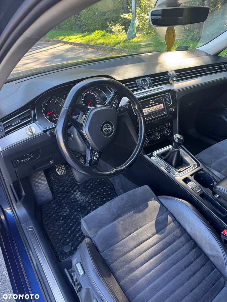 Volkswagen Passat 1.8 TSI BMT Highline - 7