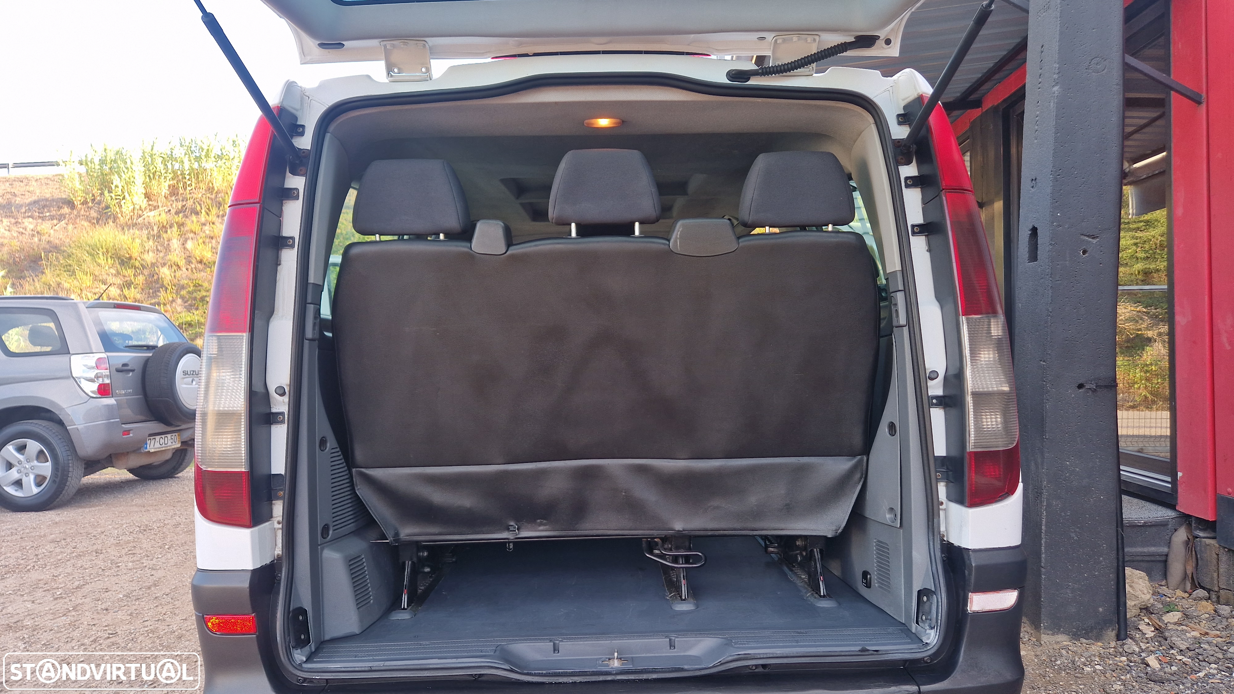 Mercedes-Benz Vito 111 CDi/34 9L Longo 2+2+2+3 - 21
